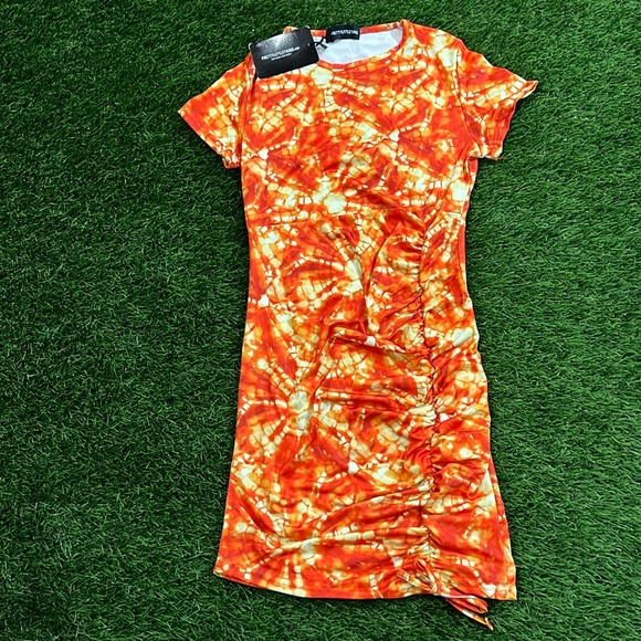 PRETTYLITTLETHINGS  Multi Tie Dye Short Sleeve Ruched Bodycon Dress - Picture 1 of 4